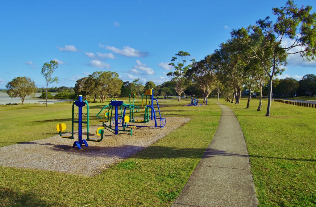 Tin Can Bay Country Club Holiday in Tin Can Bay Sleepy Lagoon Motel